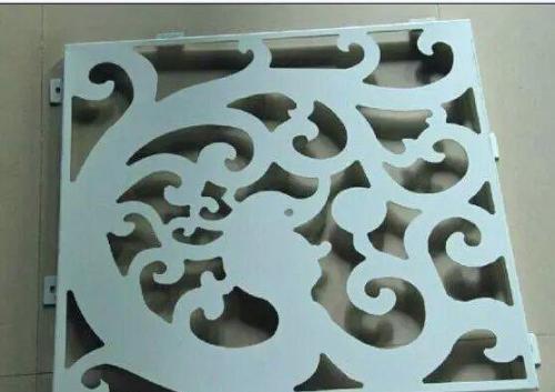 大客廳鋁扣板吊頂圖片-安裝鋁扣板吊頂用處