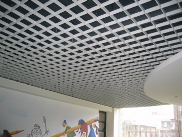 鋁扣板吊頂鋁吊頂-餐廳使用鋁格柵吊頂