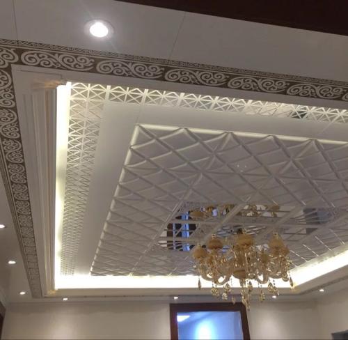 鋁合金扣板吊頂客廳效果圖-簡歐式鋁扣板吊頂效果圖好看嗎