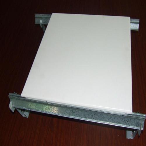 600乘600鋁扣板價格-工裝600*600鋁扣板吊頂怎么選