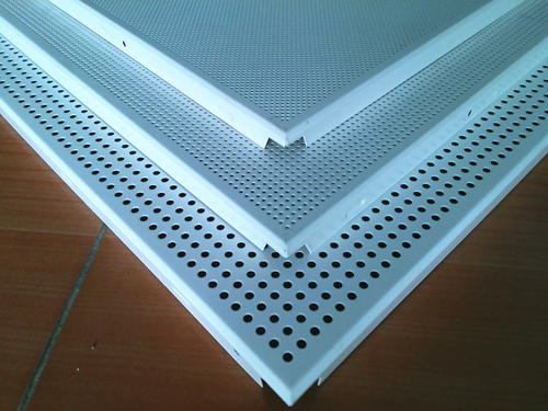 鋁合金扣板600×1200多少錢-600*600鋁扣板包工包料多少錢一平