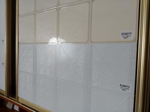 有層次的鋁扣板-客廳鋁扣板吊頂?shù)膬?yōu)缺點有哪些