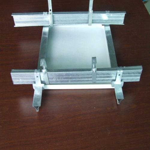 鋁扣板吊頂吊桿間距-衛生間鋁扣板吊頂安裝