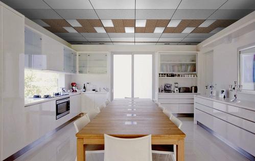 鋁扣板適合-哪種材料適合食堂吊頂安裝