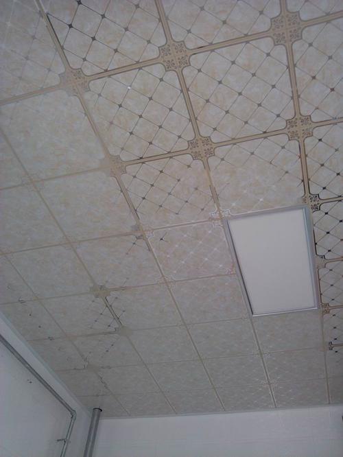 深圳集成吊頂批發-鋁扣板吊頂燈具安裝流程深圳鋁天花廠家大揭曉