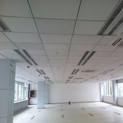 600乘600鋁扣板價格-工裝600*600鋁扣板吊頂怎么選