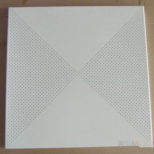 廣州鋁扣板吊頂生產廠家-廣州鋁天花廠家來告訴你集成吊頂鋁扣板怎么拆