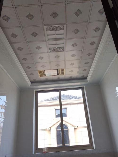 客餐廳用集成吊頂-鋁扣板集成吊頂和石膏板吊頂那個好