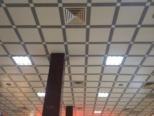 鋁扣板表面-清遠鋁扣板廠家就來講講