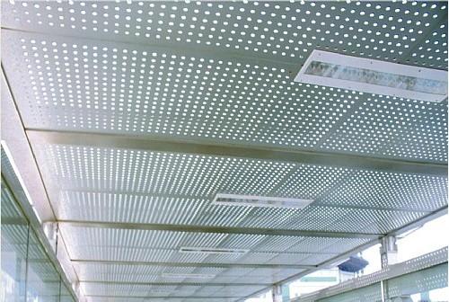 廣州鋁扣板鋁單板廠商-廣州集成吊頂鋁扣板廠家詳解廚房集成吊頂怎么選