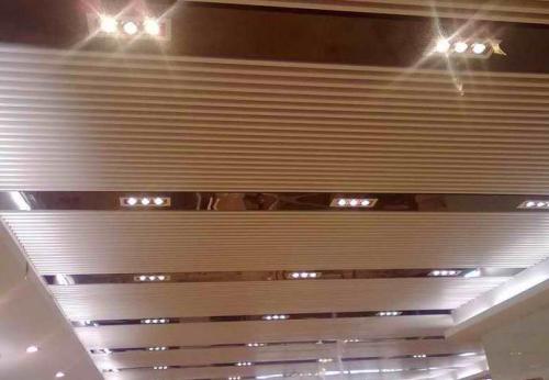 鋁方鋁扣板吊頂價格-攻克方通吊頂價格難題