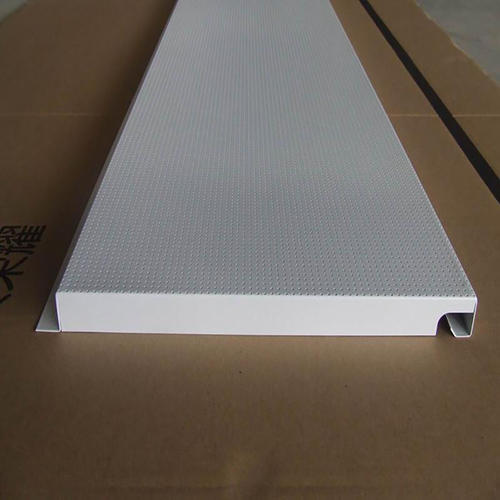 新型鋁扣板廠家-看廚房鋁扣板吊頂廠家來(lái)介紹