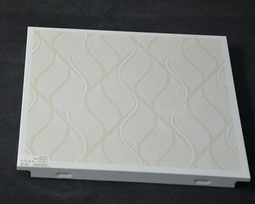 批發鋁扣板材-跟著鋁扣板批發廠家一探究竟