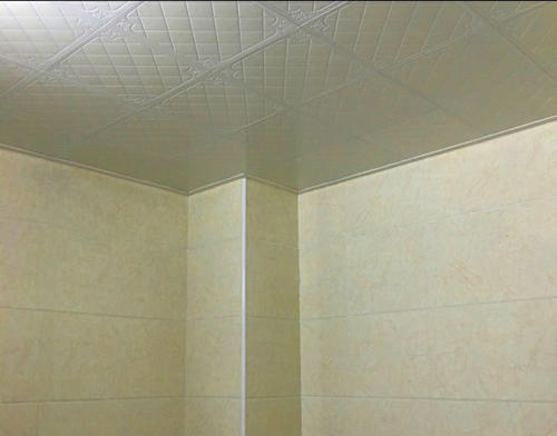 裝飾廚房集成吊頂-廚房鋁扣板吊頂廠家教你開(kāi)放式廚房吊頂怎么裝