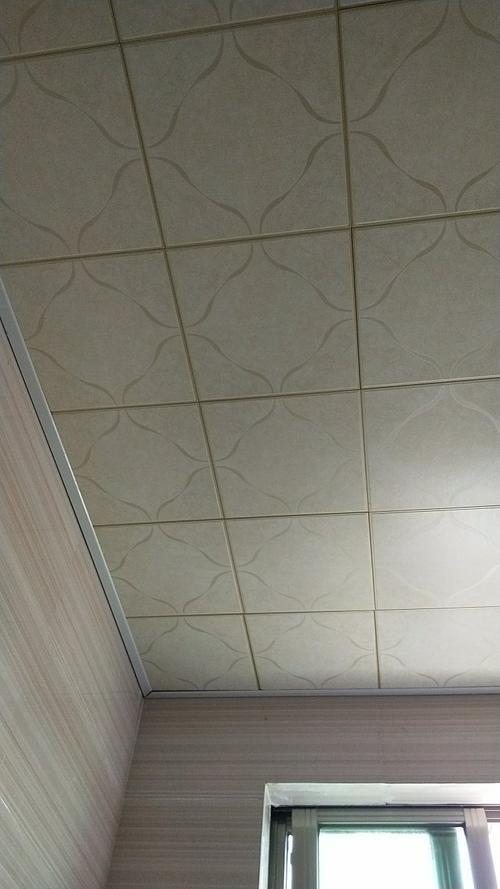 鋁合金扣板哪個品牌好-鋁扣板和PVC哪個好