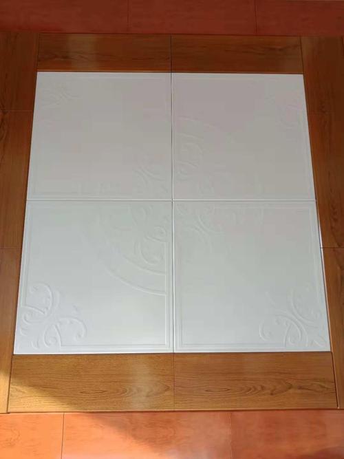 噴涂鋁扣板天花-噴粉鋁扣板天花板-鋁扣板滾涂噴涂區分