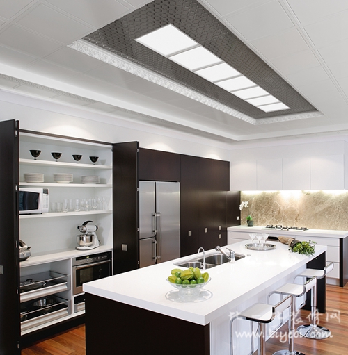 廚房吊頂鋁扣板材料-廚房鋁扣板廠家告訴你廚房吊頂這些事