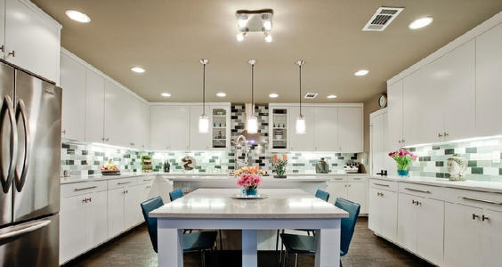 集成吊頂選擇白色好-想知道集成吊頂怎么搭配