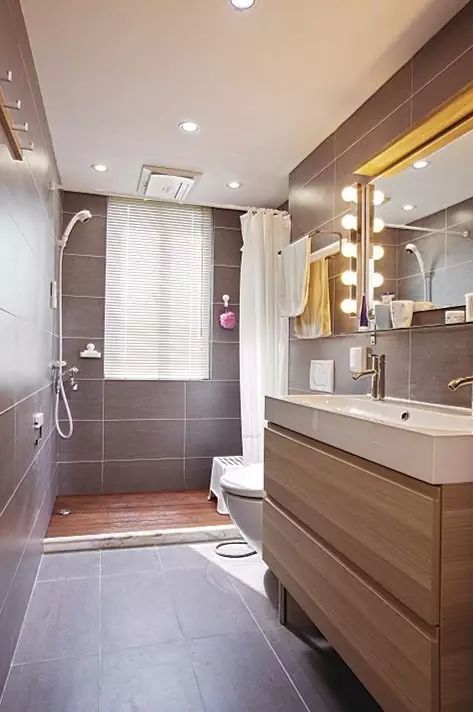 衛生間集成吊頂漂亮圖片-衛生間鋁扣板吊頂廠家來教大家