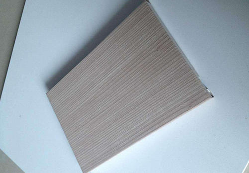 生產鋁扣板的技術-沖孔鋁扣板吊頂?shù)奶攸c