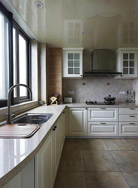 廚房是吊頂好還是用鋁扣板-聽廣西家裝天花鋁扣板廠家分析廚房是吊頂好還是刷墻好