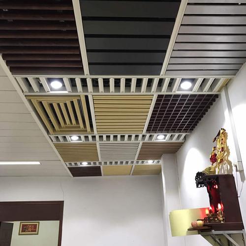 集成吊頂大堂-帶你看看機(jī)場鋁天花吊頂怎么樣