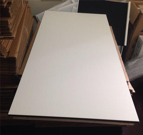 鋁扣板生產(chǎn)供應(yīng)廠家-鋁扣板廠家是怎么嚴(yán)格把控產(chǎn)品質(zhì)量問(wèn)題