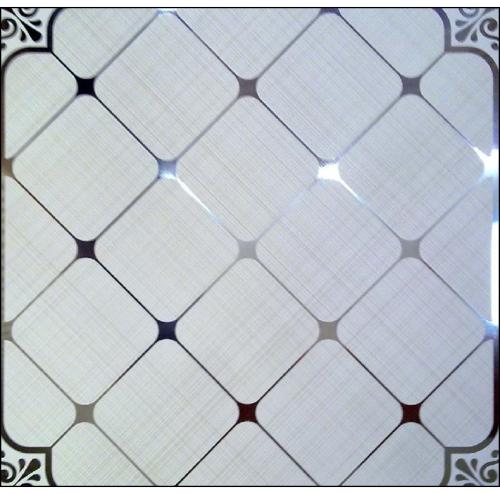 鏡面鋁扣板吊頂-300x300鋁扣板一平方價(jià)格多少