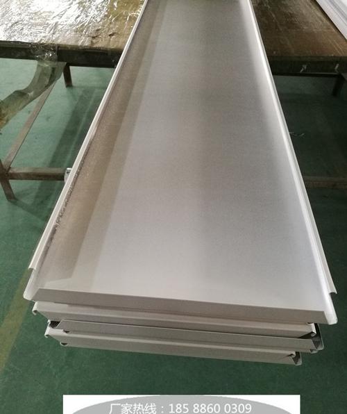 鋁扣板直銷-鋁扣板批發(fā)廠家直銷價(jià)格多少