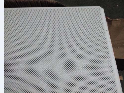 1200鋁扣板-工程鋁扣板生產廠家告訴你