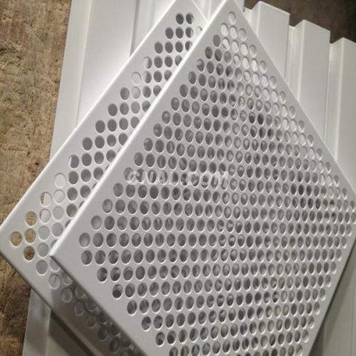 合肥鋁扣板生產(chǎn)廠家-鋁扣板吊頂?shù)奶幚砉に? title=