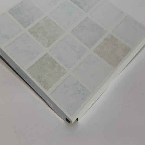 新余集成吊頂廠家-鋁蜂窩板廠家塑造輕奢廚房吊頂