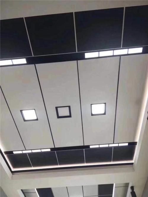 臥室集成吊頂大板-臥室鋁扣板吊頂廠家告訴你臥室吊頂必不必要