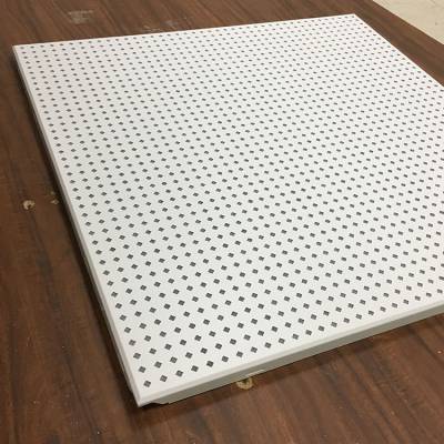 鋁方板吊頂和鋁扣板吊頂-傳統扣板吊頂和集成吊頂選哪個