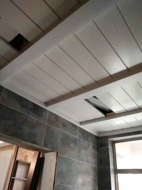 仿集成吊頂鋁扣板-鋁扣板吊頂有什么龍骨可以選