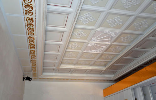 客廳通用集成吊頂-客廳鋁扣板吊頂的三種常見類型效果圖