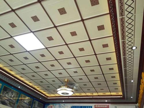 專業鋁扣板-鋁扣板怎么開孔