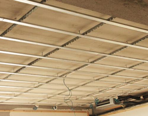 頂面鋁扣板吊頂-鋁扣板生產(chǎn)廠家來教你