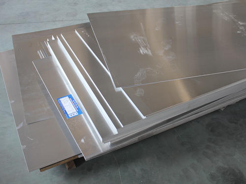 福建鋁方通哪里有-木紋鋁方通吊頂優(yōu)勢在哪里