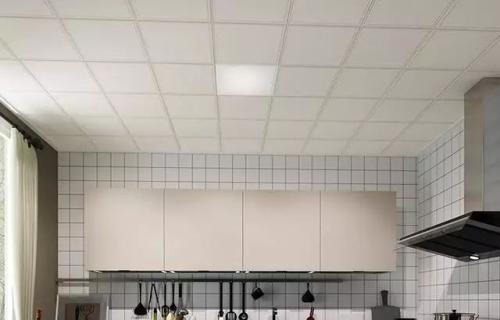 吊頂用鋁扣板還是鋁合金板-鋁扣板吊頂用什么燈好呢