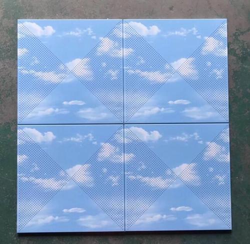 阜新鋁扣板廠家-微孔鋁扣板價(jià)格多少