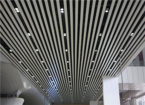 鋁方通規(guī)格厚度-圓形鋁方通吊頂安裝