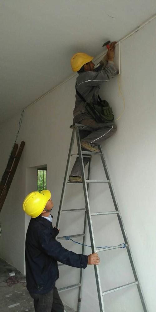 新房鋁扣板-機房鋁扣板廠家