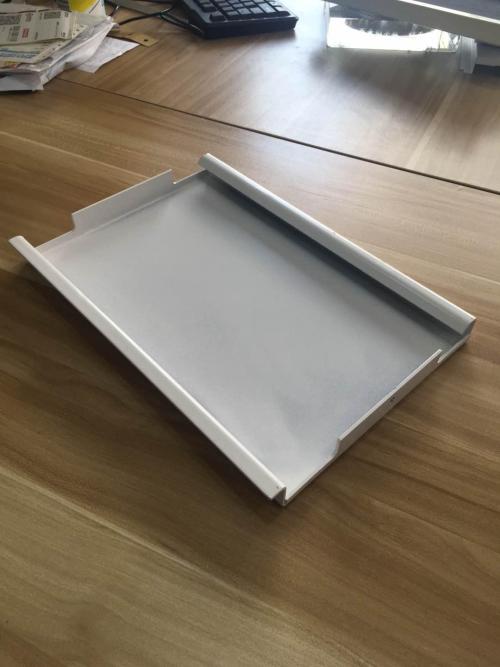 噴漆鋁單板廠家-廣東鋁天花廠家這就來解答鋁扣板的處理工藝有哪些