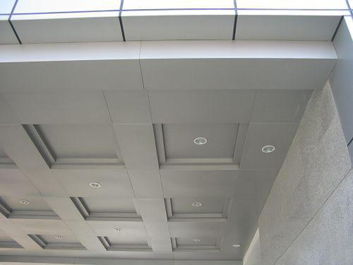 內裝鋁單板定制-合生廣場購物中心鋁單板定制