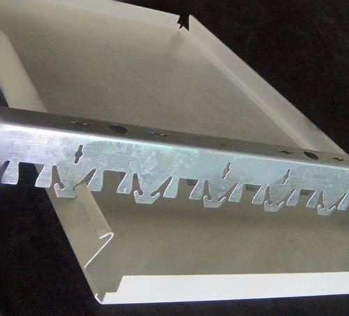 300條形鋁扣板-300長條形鋁扣板-300*300方形鋁扣板單價