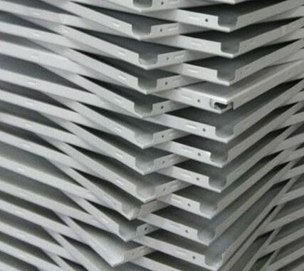 鋁扣板比較便宜的價格-鋁扣板吊頂什么地方便宜了嗎