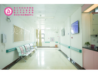 醫(yī)院吊頂鋁扣板為什么被選？聽(tīng)工程鋁扣板廠家怎么說(shuō)！