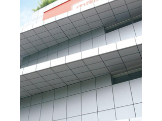 鋁單板和鋁扣板就差一個(gè)字，區(qū)別肯定不大？那你就想錯(cuò)了