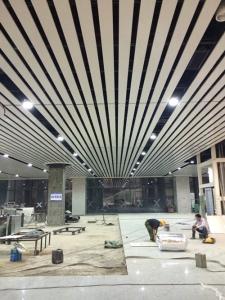 鋁合金條形鋁扣板-集成吊頂和鋁扣板吊頂的區別